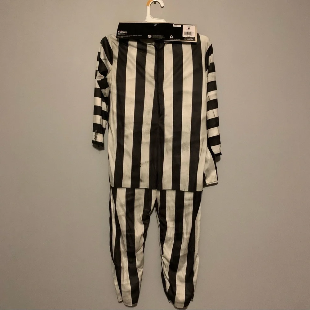 NWT. RUBIES Beetlejuice Kids Costume
